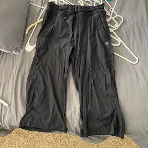 Black lululemon dance studio crops.